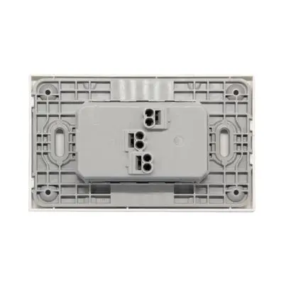 NEXY W ปลั๊กกาวด์ คู่ พร้อมฝาครอบ SQW4185A ขาว BTICINO - Image 3