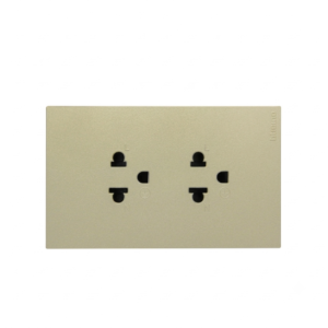 SMR ชุด เต้ารับ ปลั๊กกราวด์คู่ สีขาาว P50404N BTICINO